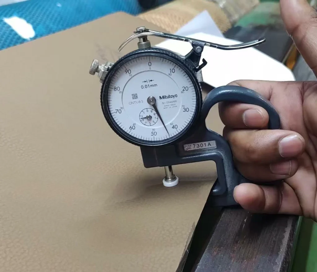 PU leather texture sample inspection with color cards, thickness gauge and bending comparison